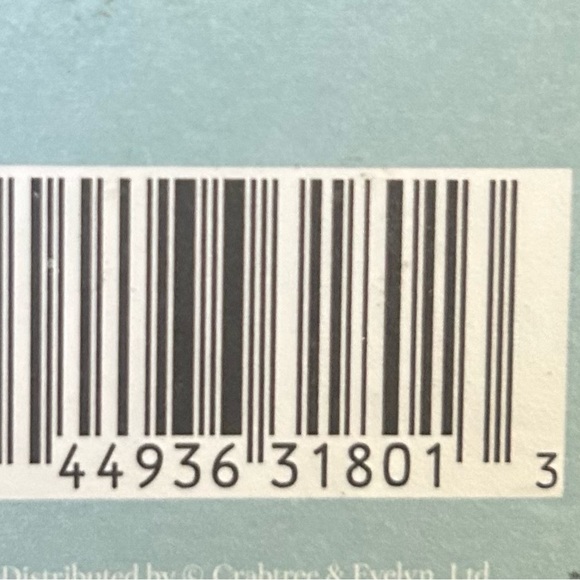 Crabtree and Evelyn Goatmilk Body Milk for sensitive skin 250ml 8.5 FL OZ - Picture 3 of 3